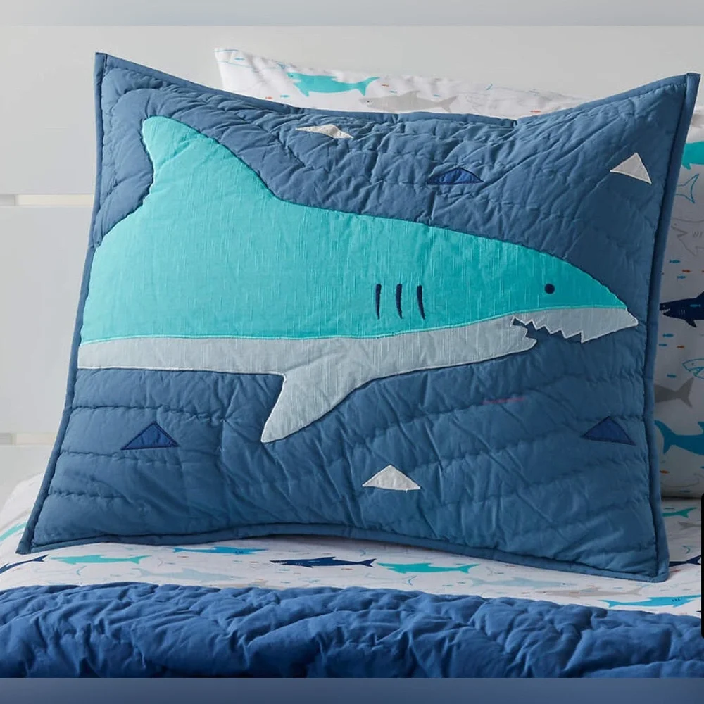 KIDS THE LAND OF NOD SHARK BAIT COTTON SHAM - STANDARD SIZE - 1 SHAM